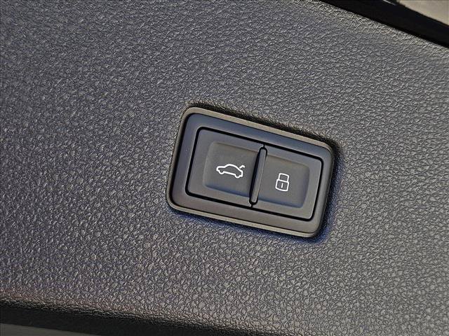 New 2027 Audi Q8 Premium AWD/4WD image 24