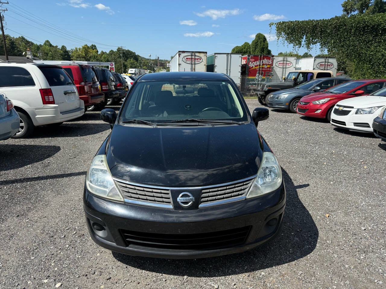 Used 2009 Nissan Versa SL w/ Convenience Pkg image 4