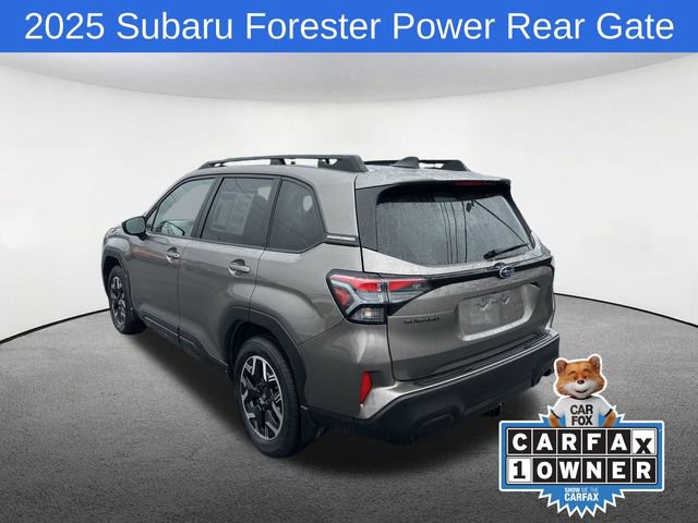 Used 2025 Subaru Forester Premium image 14