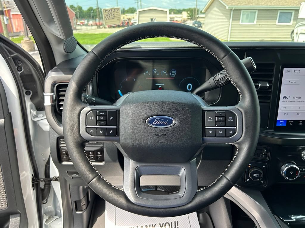 Used 2026 Ford F250 Lariat w/ Chrome Package AWD/4WD image 19