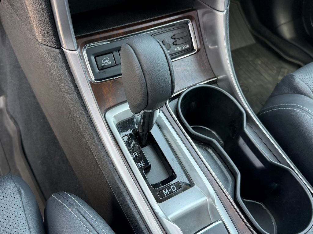Used 2022 Subaru Ascent Touring w/ Popular Package #2A image 29
