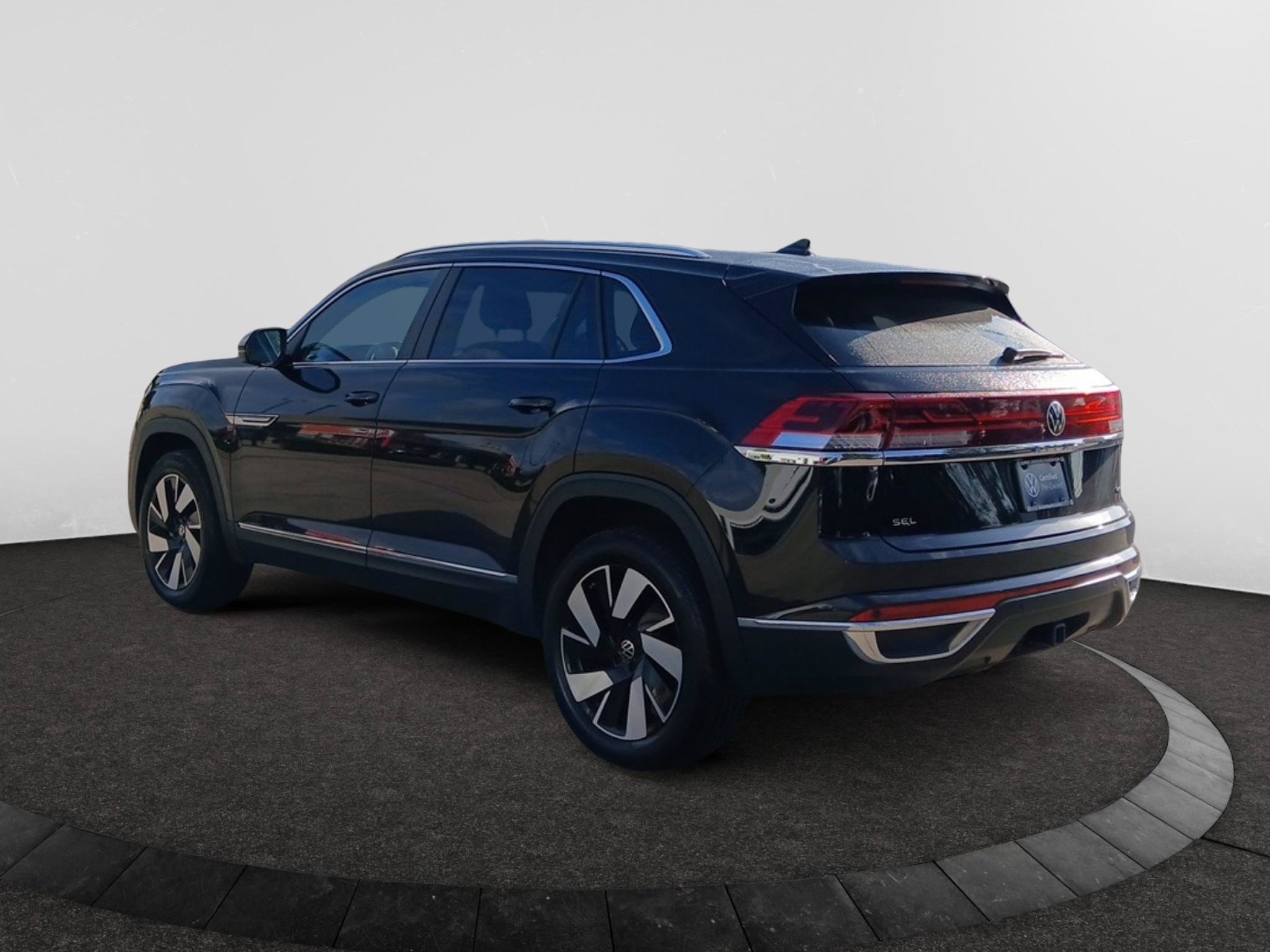Certified 2025 Volkswagen Atlas Cross Sport SEL AWD/4WD image 5