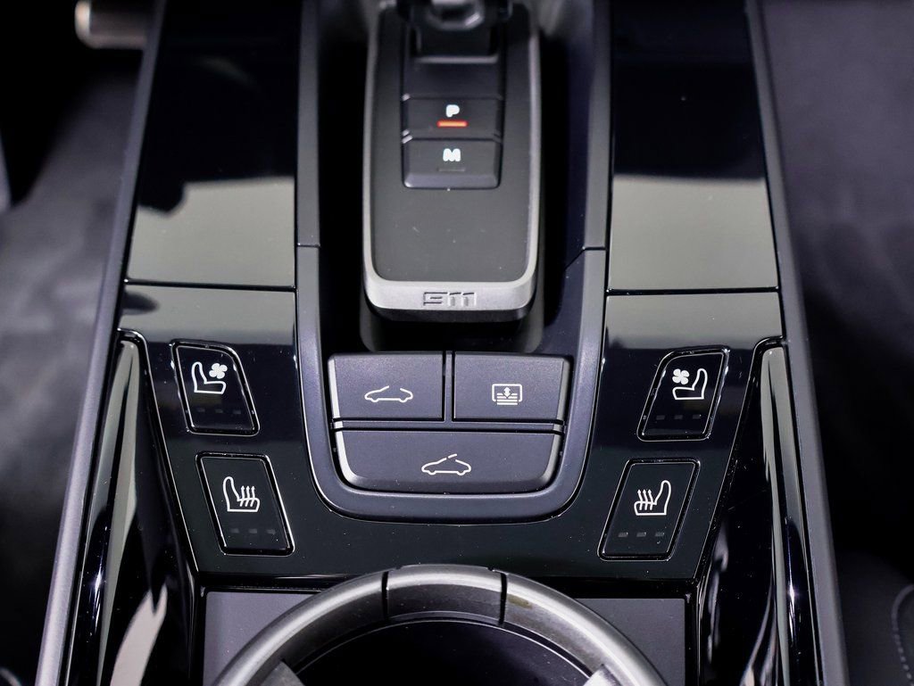 Certified 2024 Porsche 911 Carrera T image 20