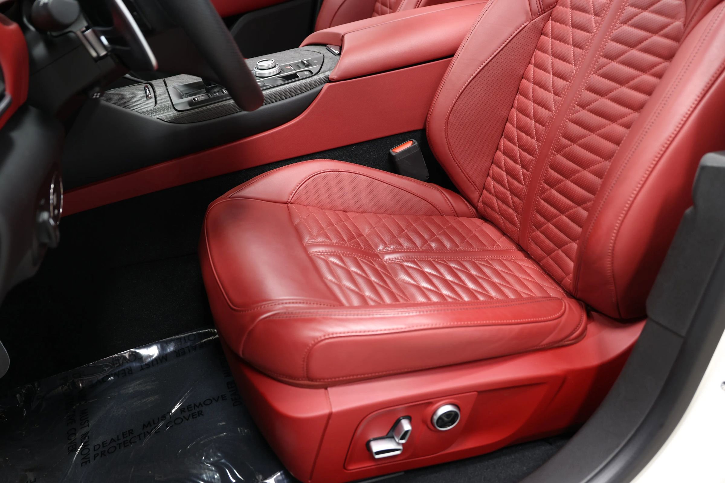 Used 2022 Maserati Levante Modena image 17