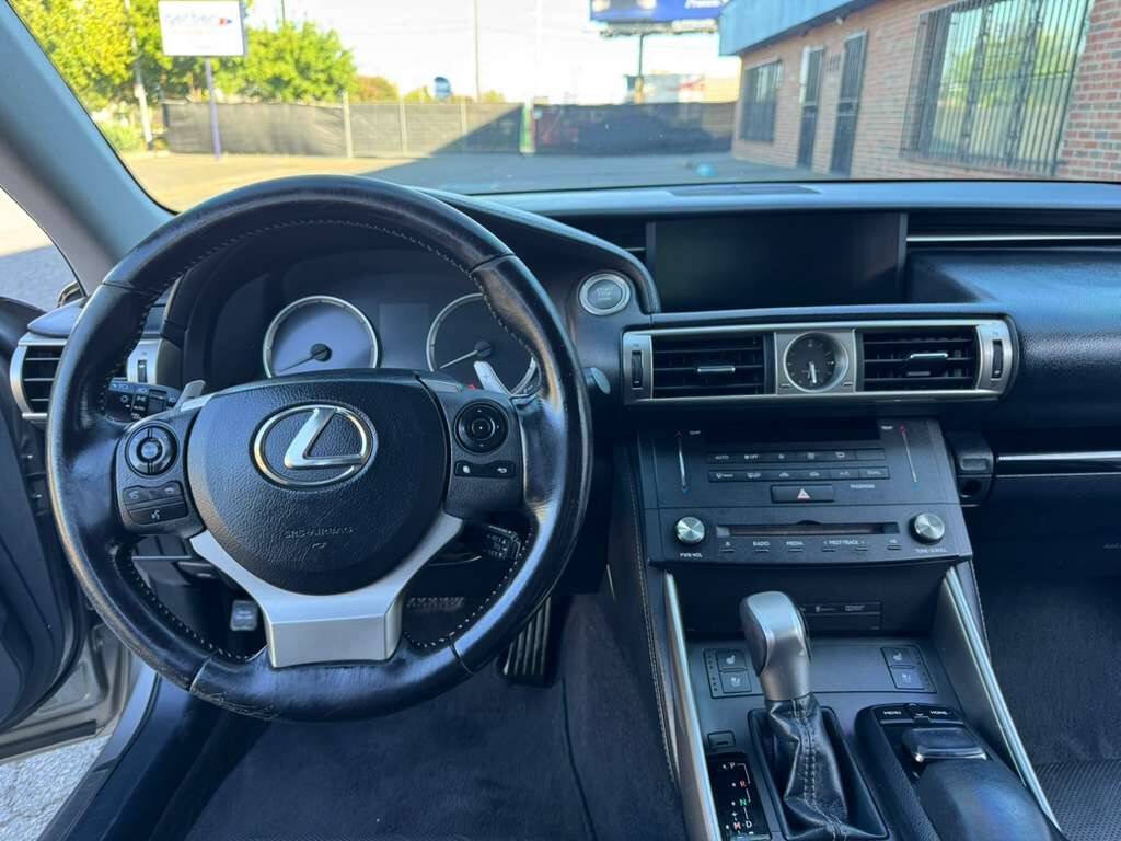 Used 2015 Lexus IS 250 w/ Navigation System Package RWD image 17