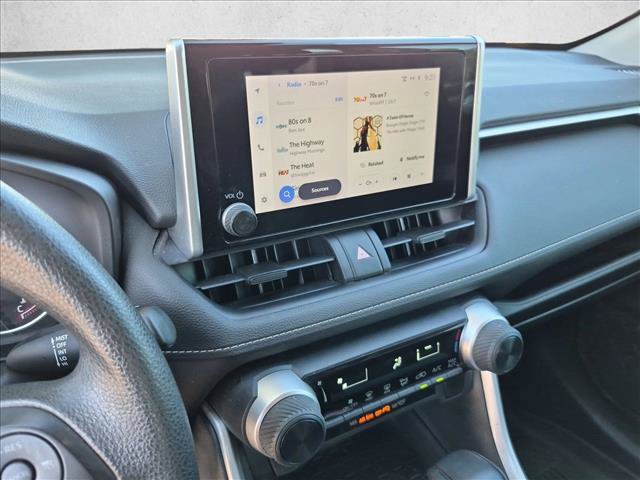 Used 2023 Toyota RAV4 LE FWD image 14
