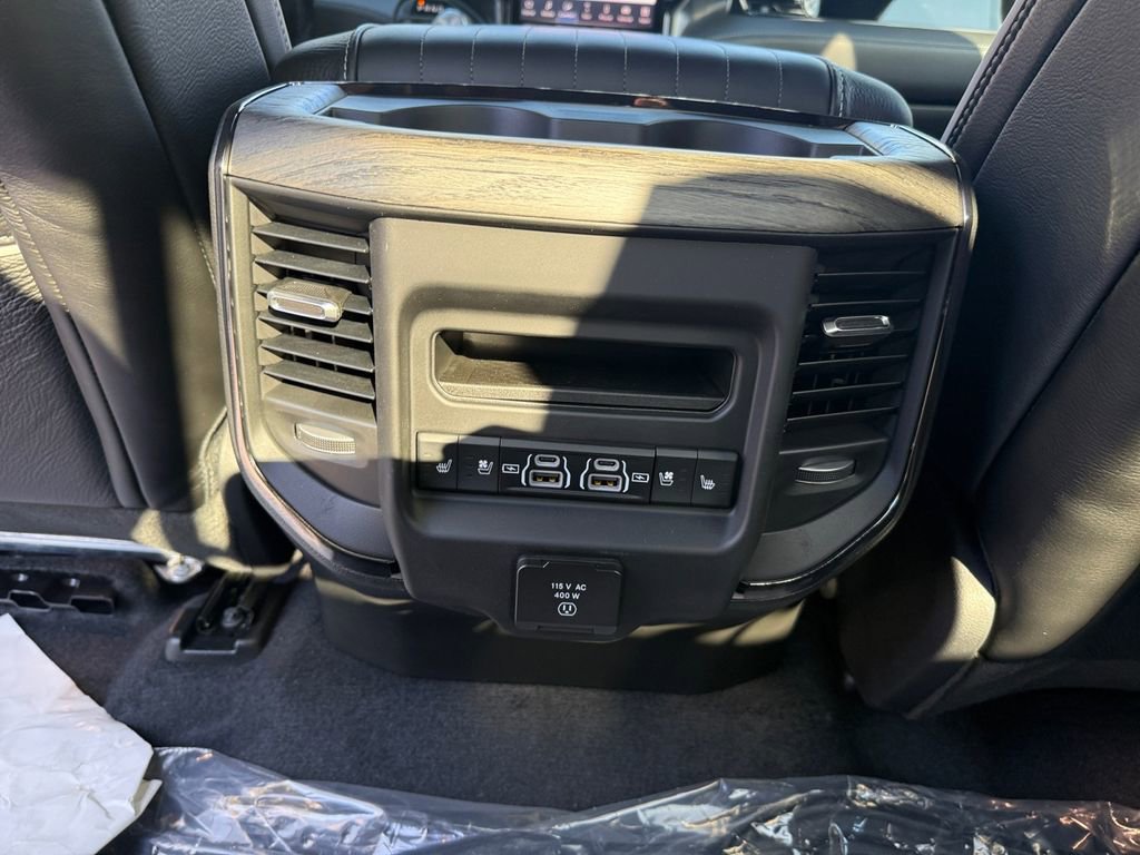 New 2025 RAM 1500 Limited image 29