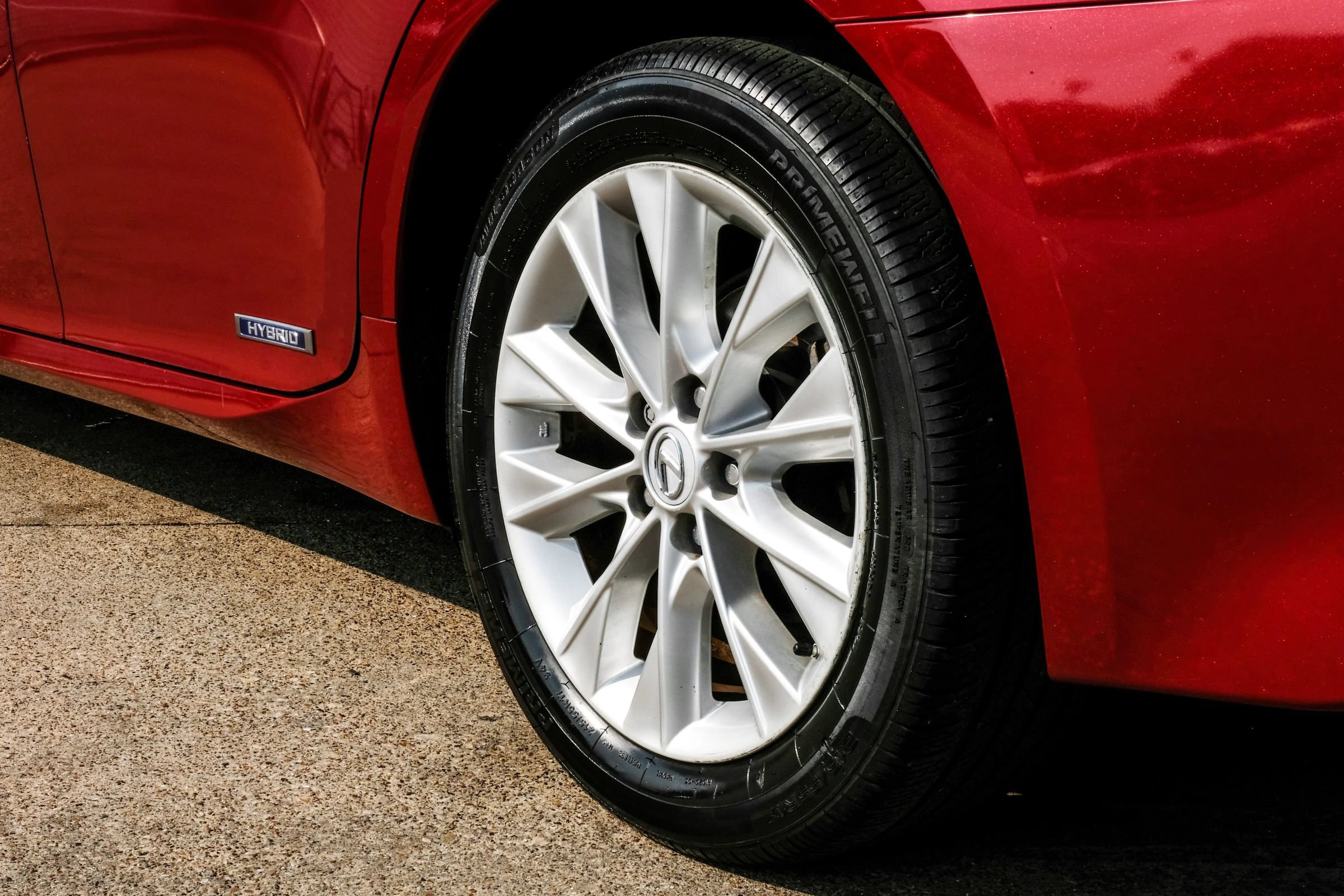 Used 2014 Lexus ES 300h w/ Luxury Package w/Bamboo Trim FWD image 59