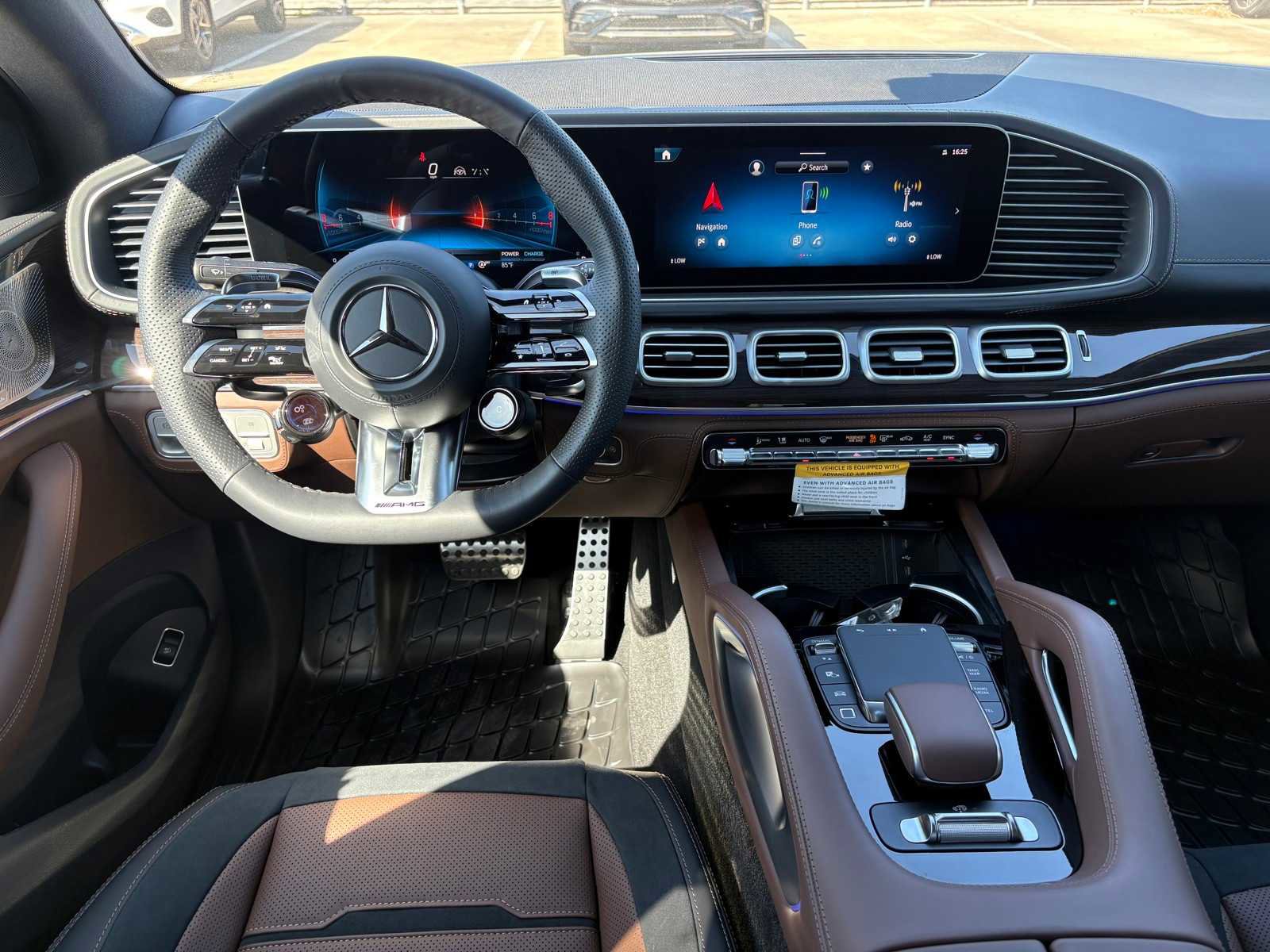 New 2026 Mercedes-Benz GLE 53 AMG 4MATIC Coupe image 12