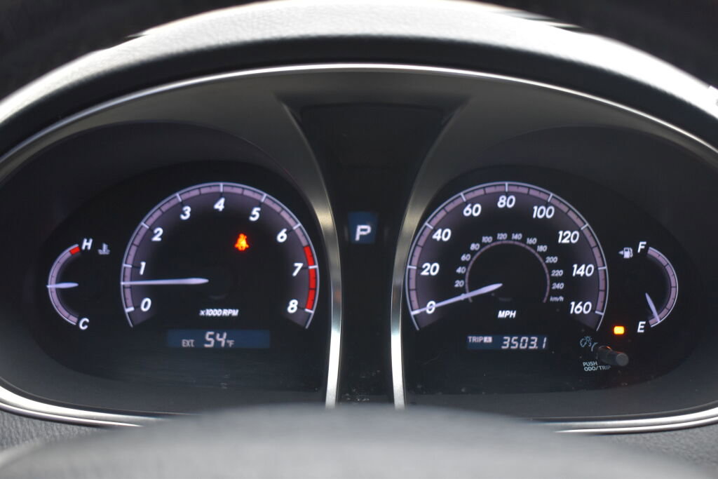 Used 2011 Toyota Avalon image 9