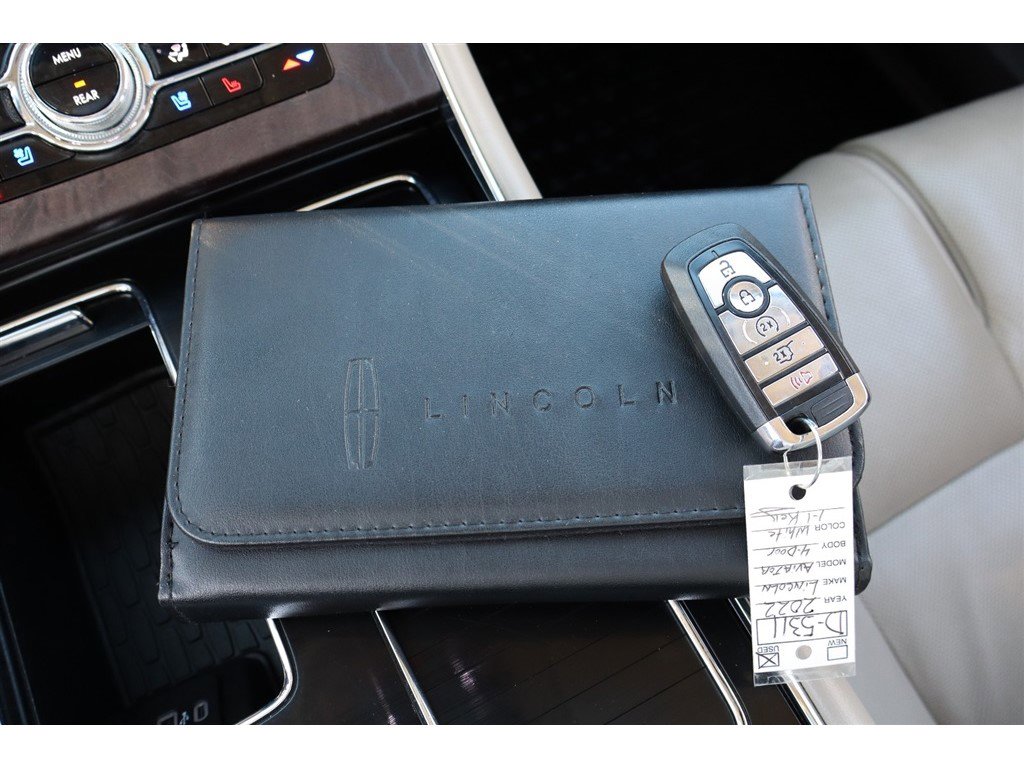 Used 2022 Lincoln Aviator Reserve w/ Equipment Group 201A image 46