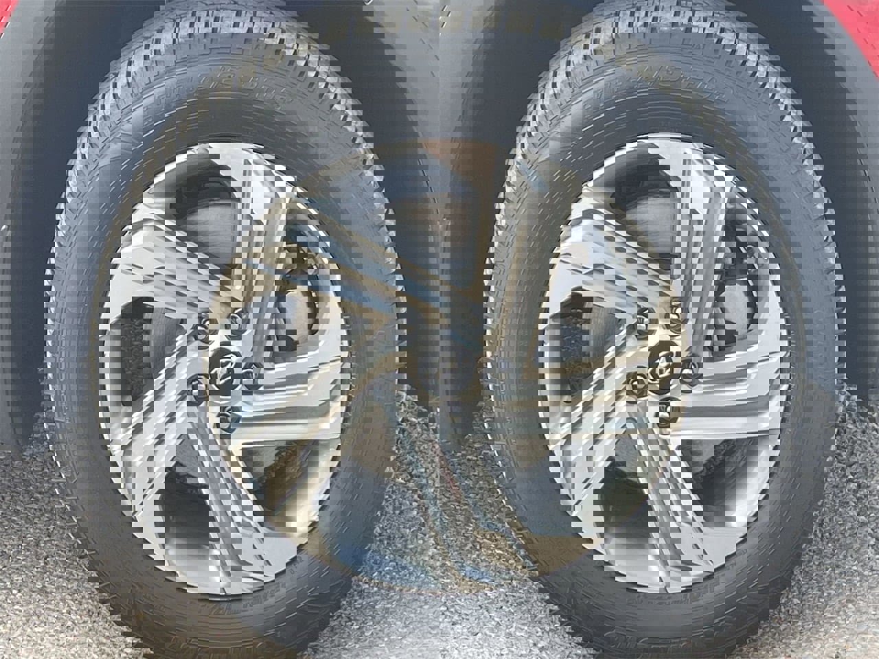 Certified 2022 Hyundai Santa Fe SEL w/ Cargo Package image 9