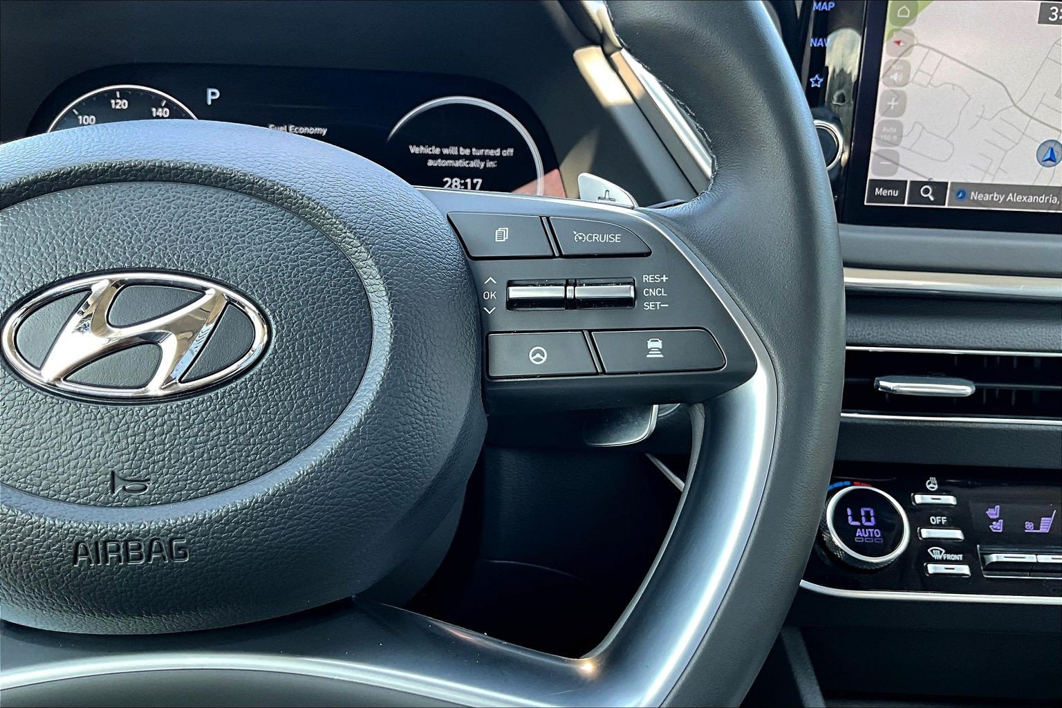 Used 2022 Hyundai Sonata Limited w/ Cargo Package FWD image 21