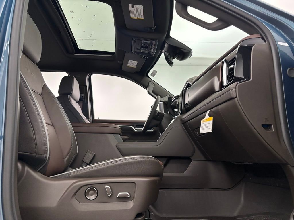 New 2026 GMC Sierra 2500 Denali w/ Denali Reserve Package image 35