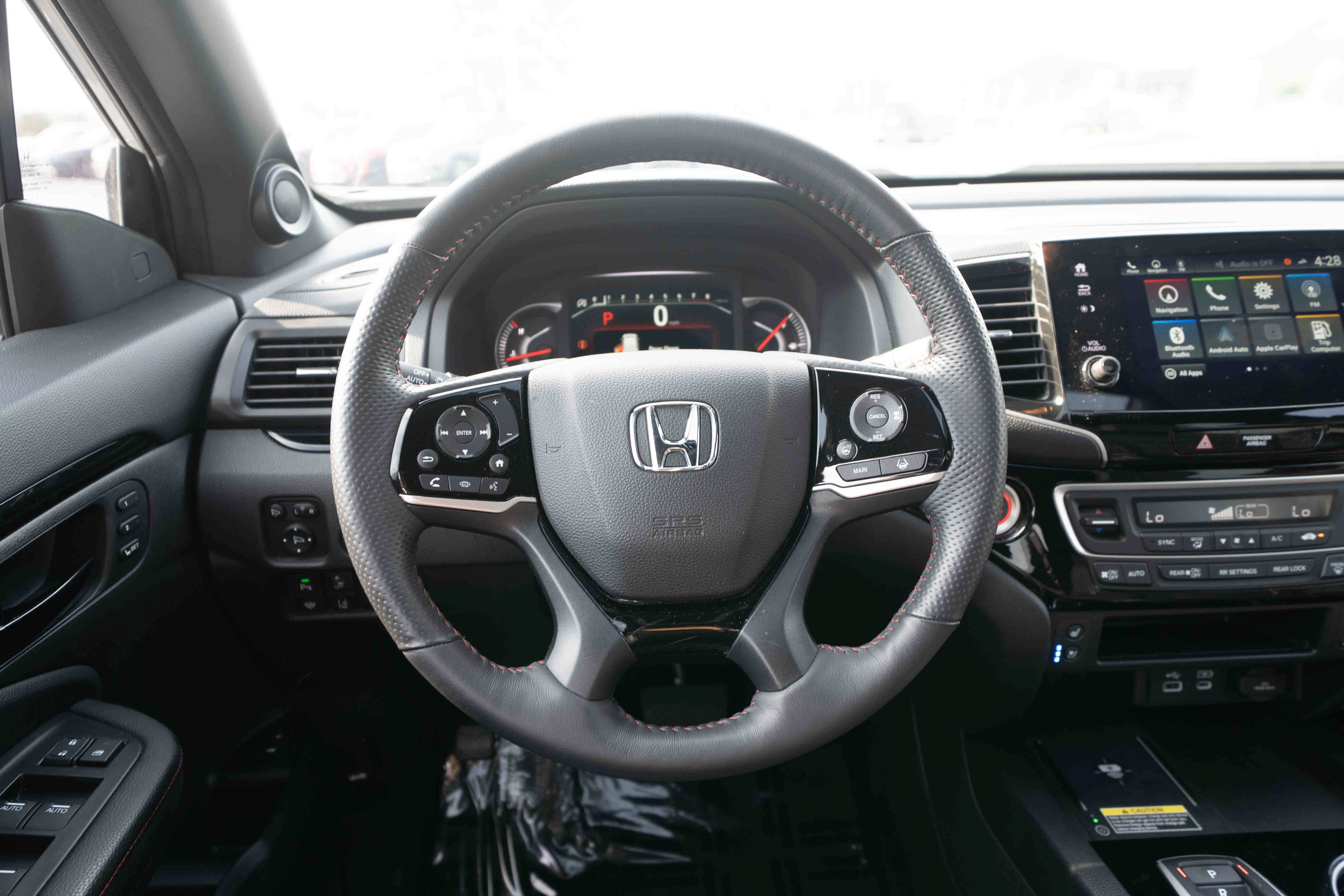 Certified 2025 Honda Passport Black Edition image 21
