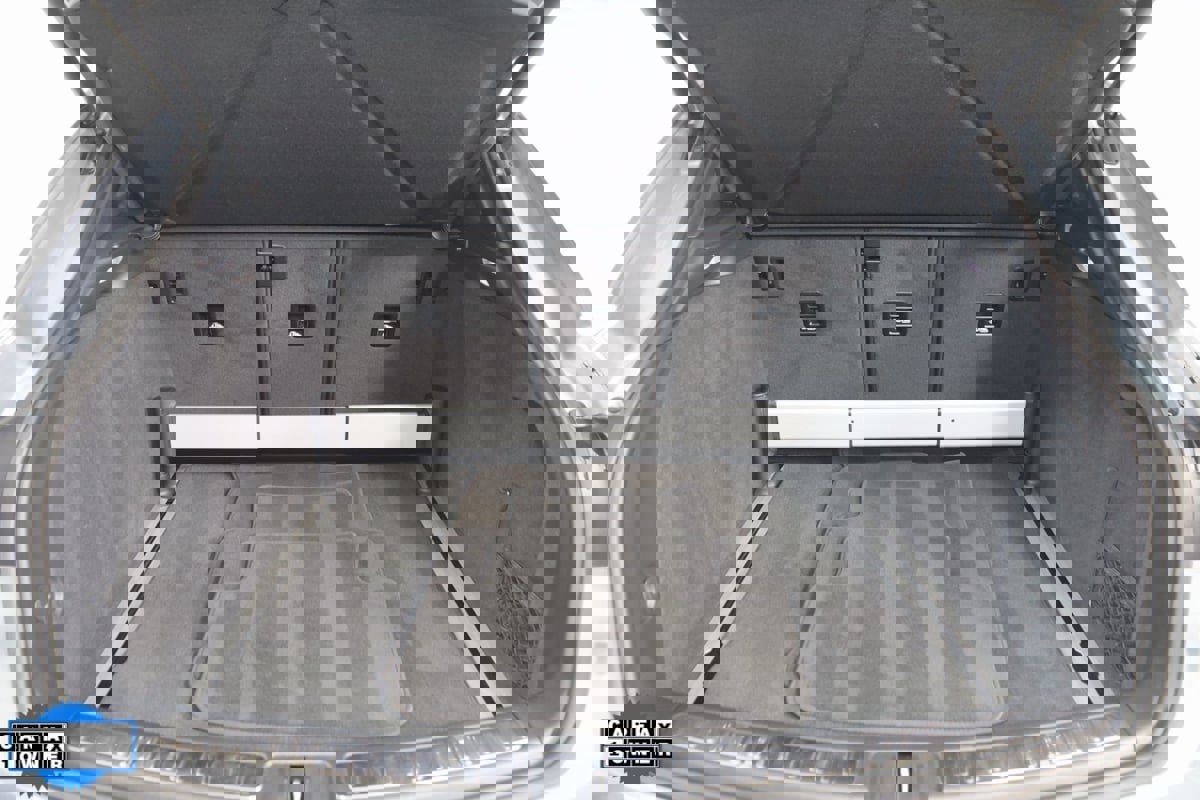 Used 2022 Porsche Macan image 58