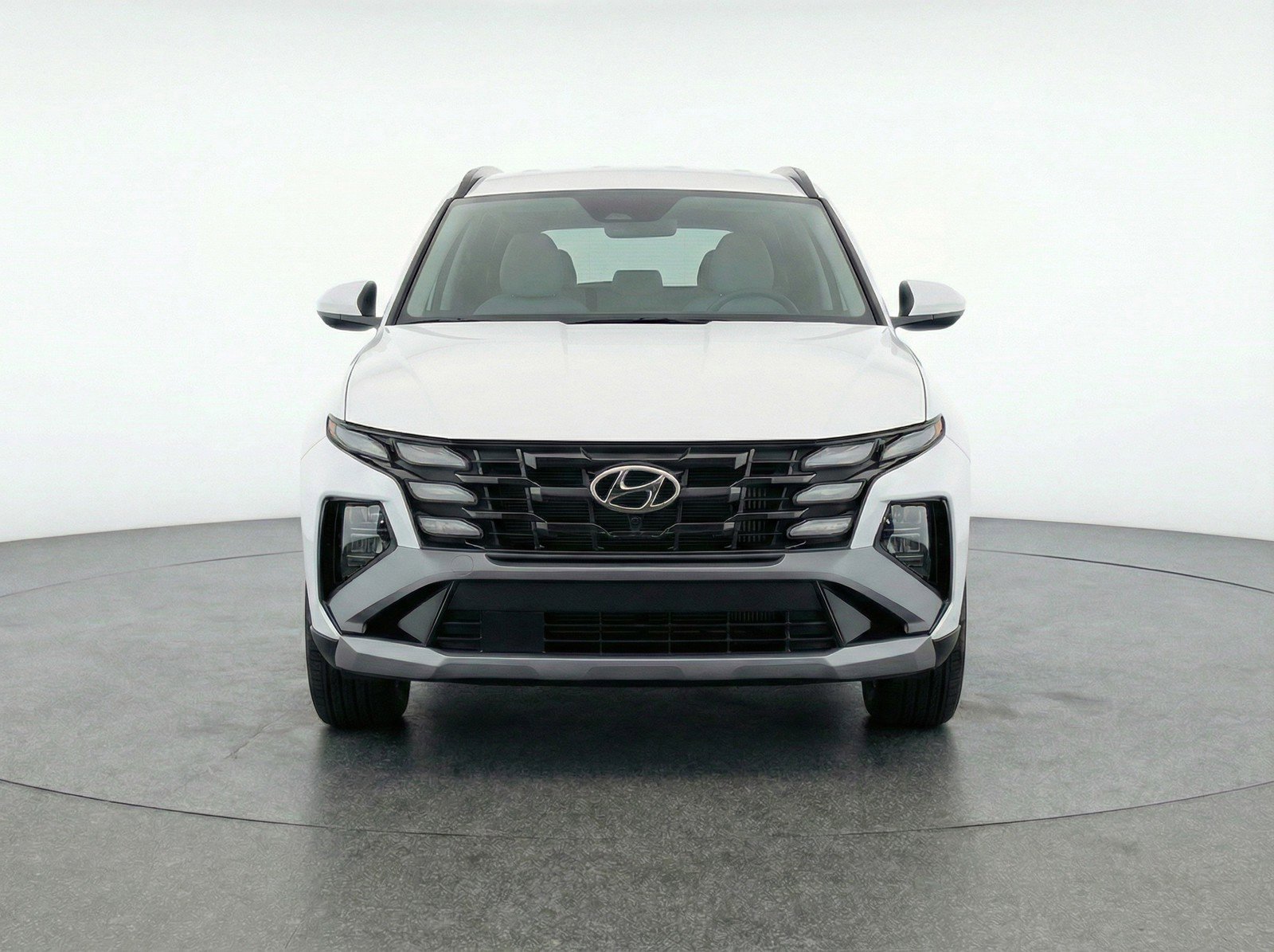 Used 2025 Hyundai Tucson SEL FWD image 2
