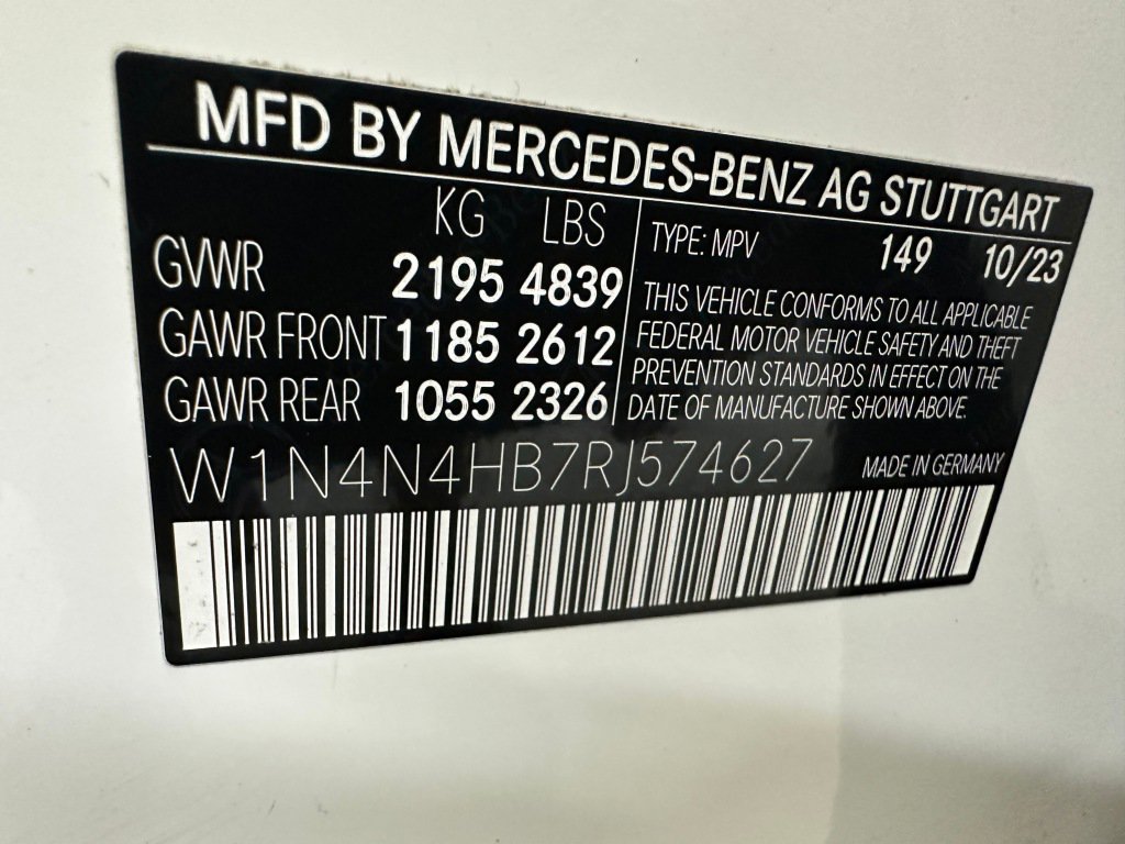 Used 2024 Mercedes-Benz GLA 250 4MATIC image 40