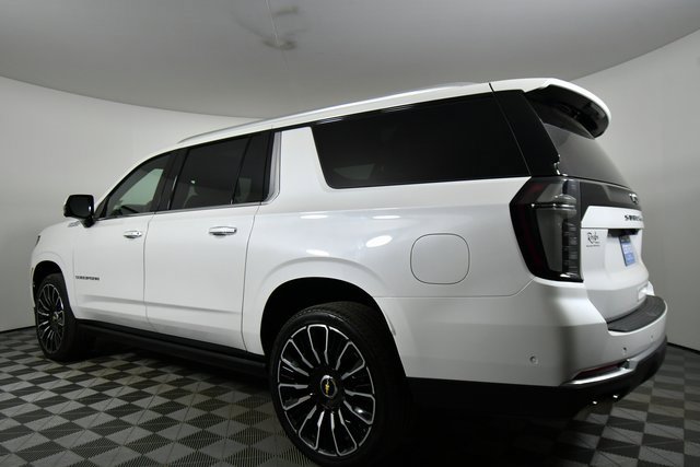 Certified 2025 Chevrolet Suburban High Country image 14