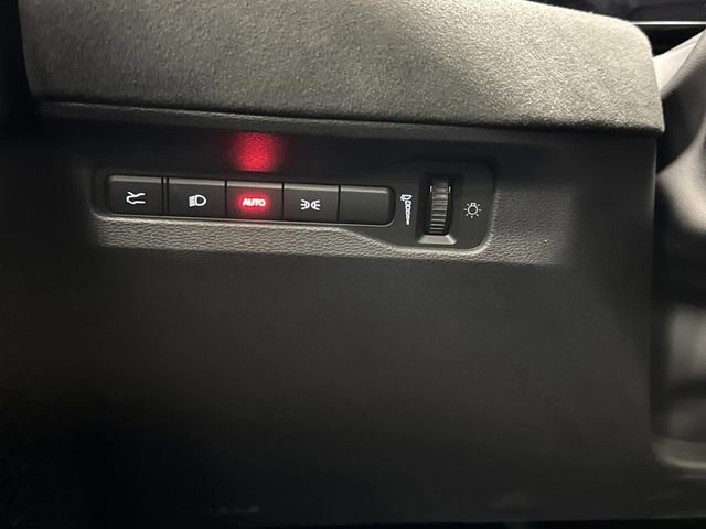 Used 2024 Dodge Charger R/T Scat Pack w/ Plus Group image 25