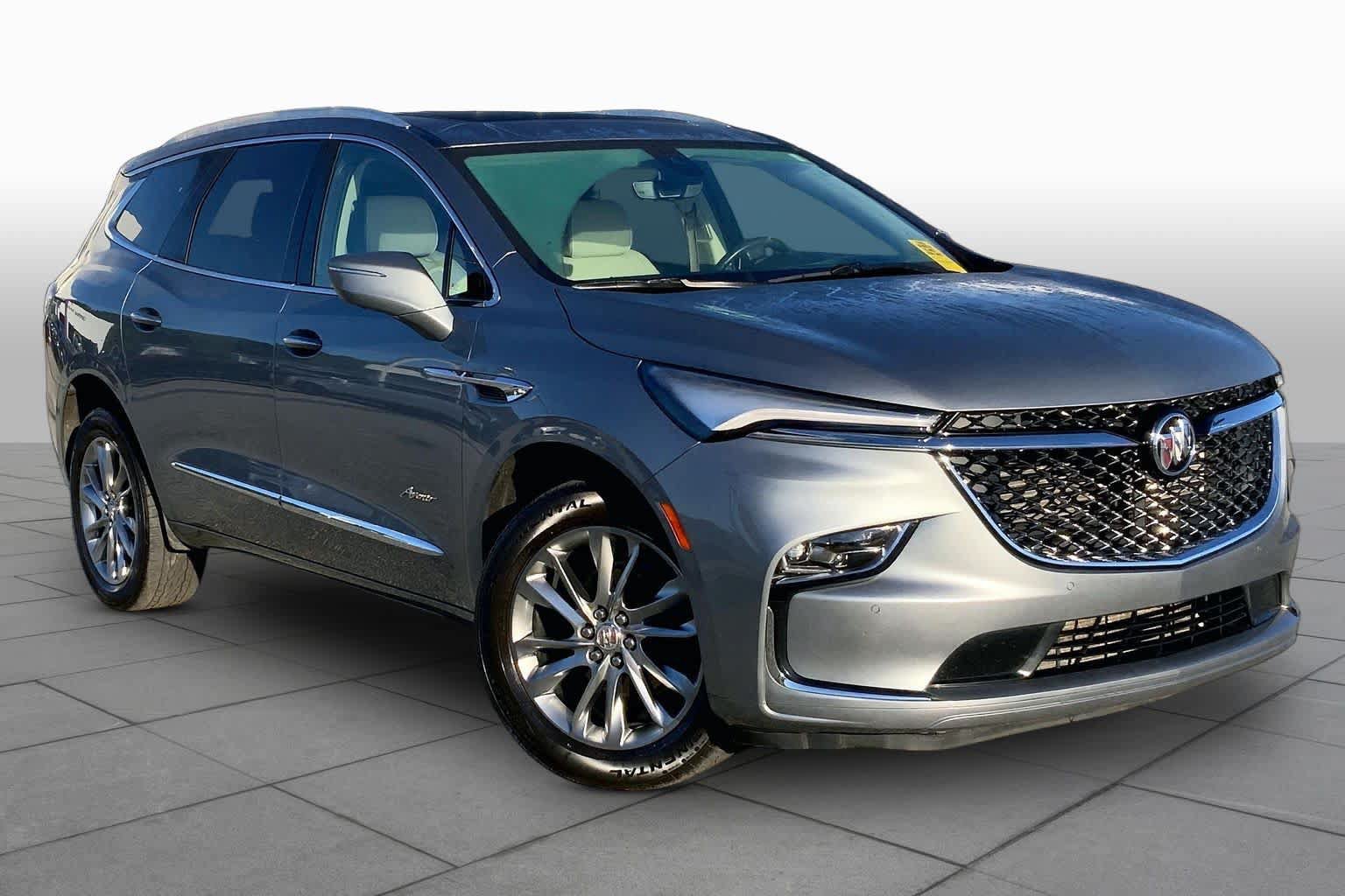 Used 2024 Buick Enclave Avenir w/ Avenir Technology Package FWD image 3