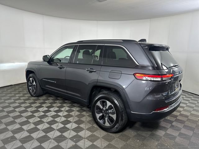 Used 2022 Jeep Grand Cherokee Limited 4xe image 5