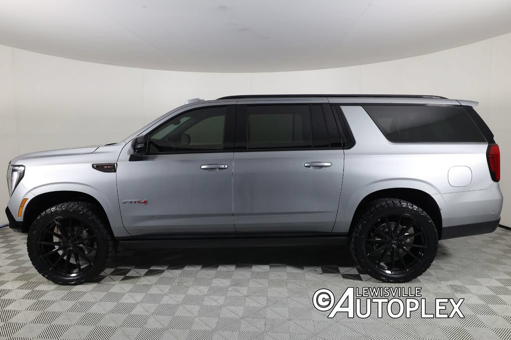 Used 2026 GMC Yukon XL AT4 Ultimate AWD/4WD image 8