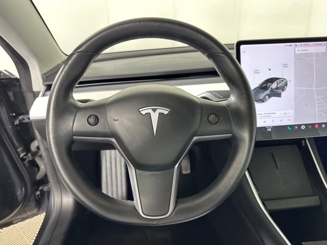 Used 2018 Tesla Model 3 Long Range image 14