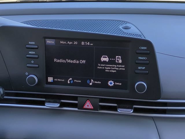 New 2026 Hyundai Elantra SE FWD image 17