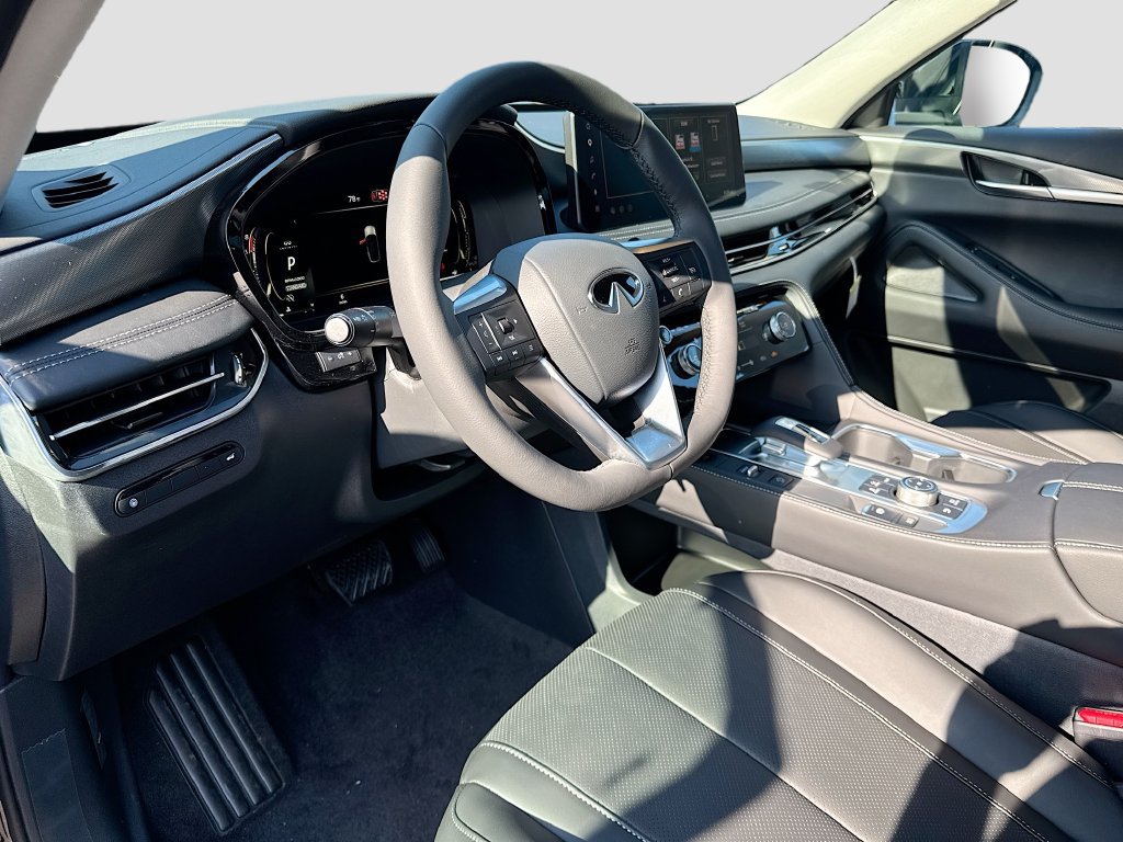 Used 2027 INFINITI QX60 Pure w/ Cargo Package FWD image 10