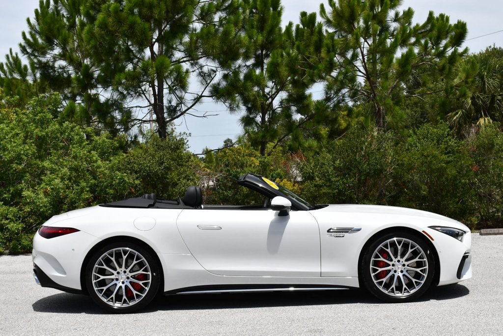 Used 2024 Mercedes-Benz SL 55 AMG 4MATIC image 7