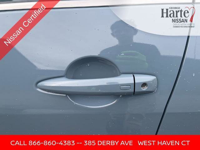 Certified 2025 Nissan Sentra SR w/ Midnight Edition image 6