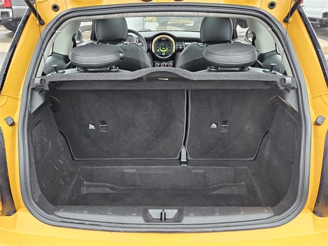 Used 2018 MINI Cooper S image 9