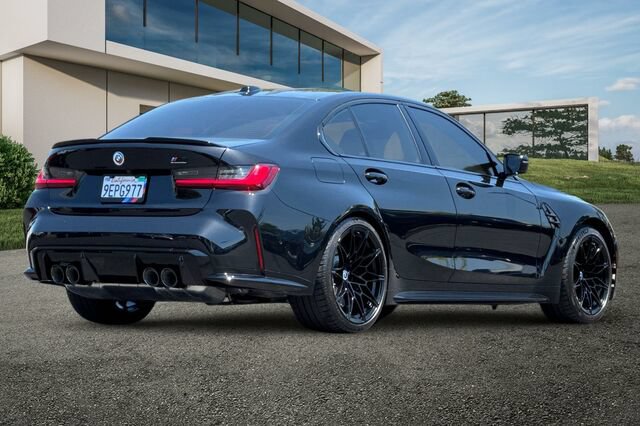 Used 2023 BMW M3 Competition AWD/4WD image 4