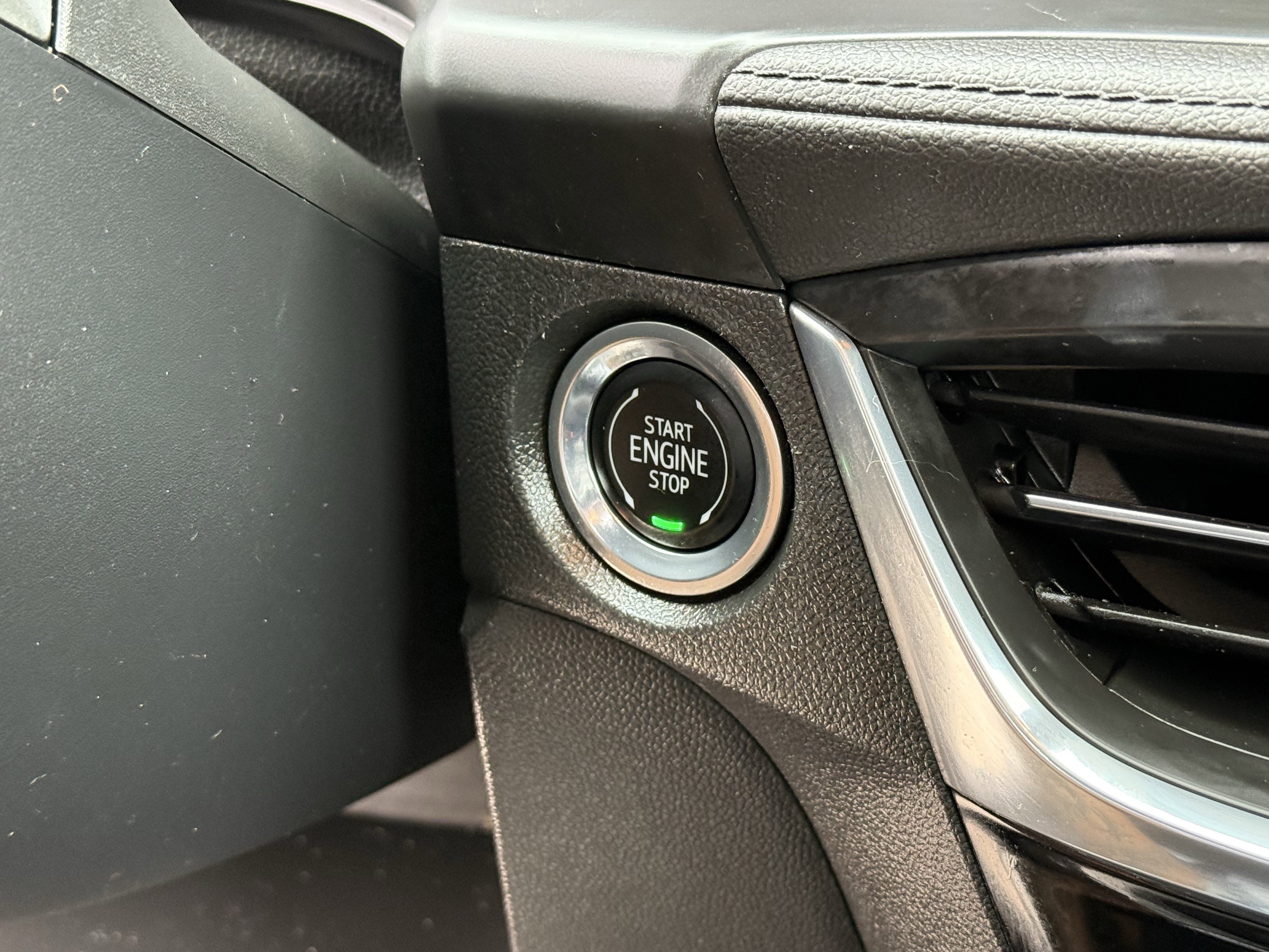 Used 2024 Buick Encore GX Sport Touring image 25