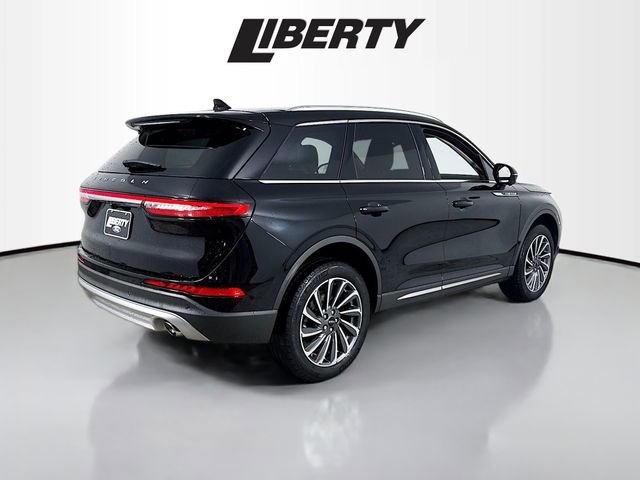 Used 2023 Lincoln Corsair Reserve w/ Equipment Group 201A image 7