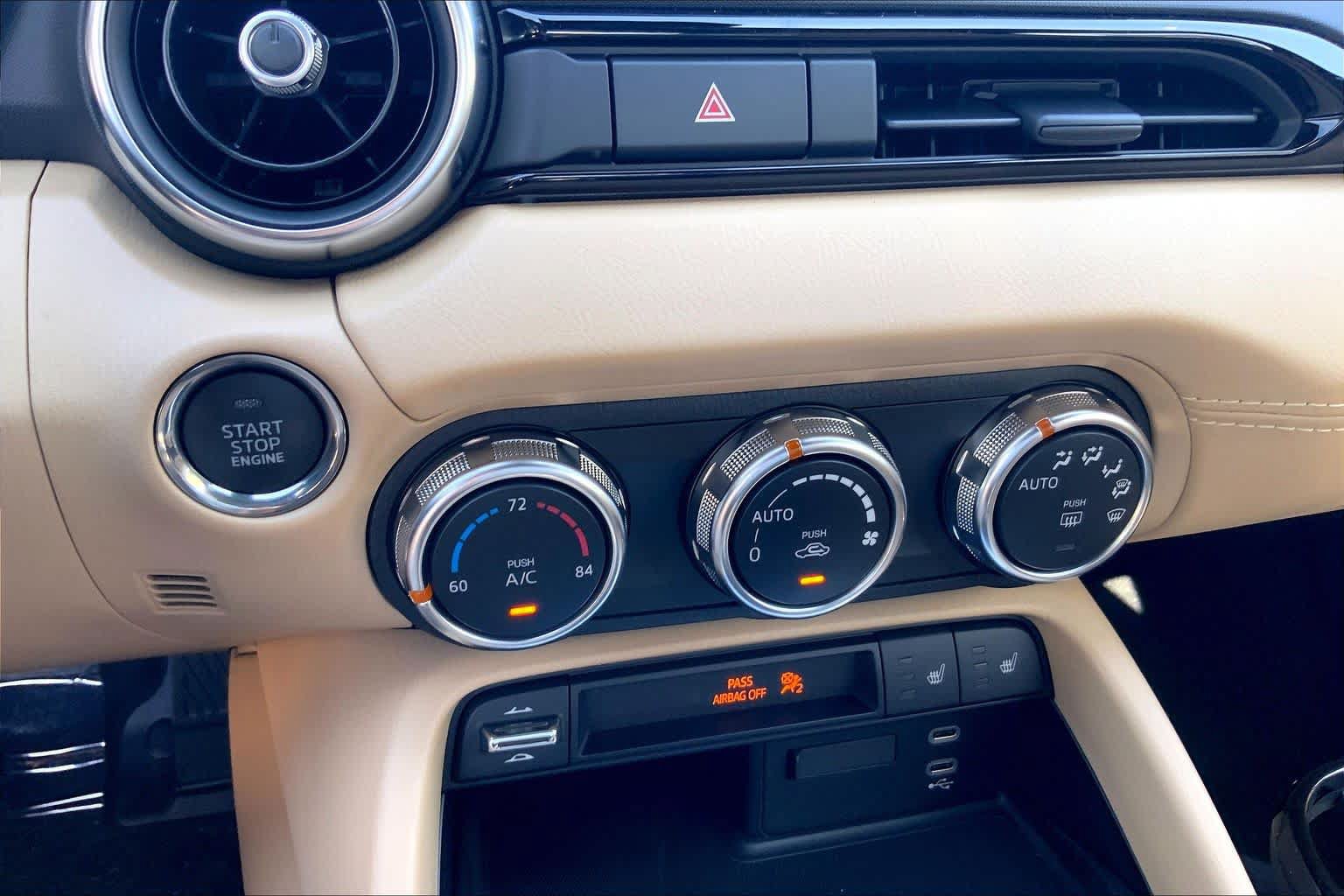 New 2026 MAZDA MX-5 Miata RF Grand Touring RWD image 18