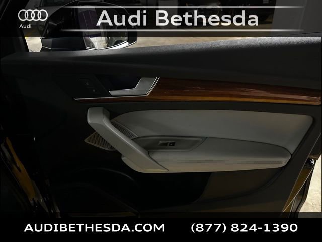 Used 2023 Audi Q5 2.0T Premium Plus w/ Premium Plus Package AWD/4WD image 31
