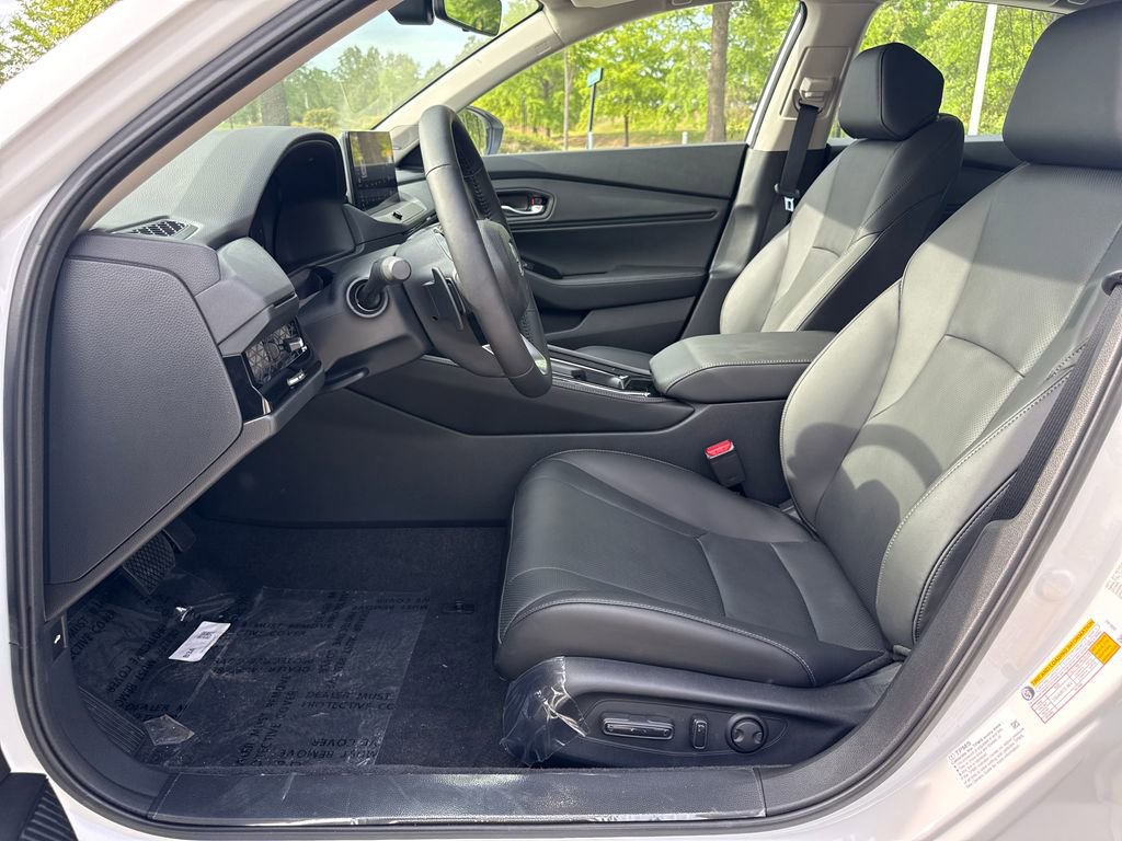 New 2026 Honda Accord Touring image 12