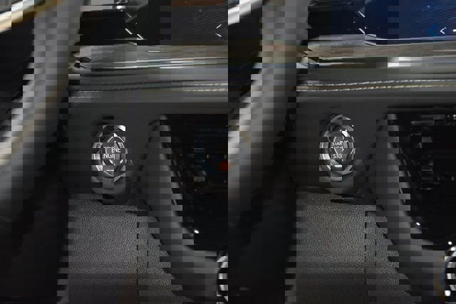 New 2026 Chevrolet Suburban Premier image 35