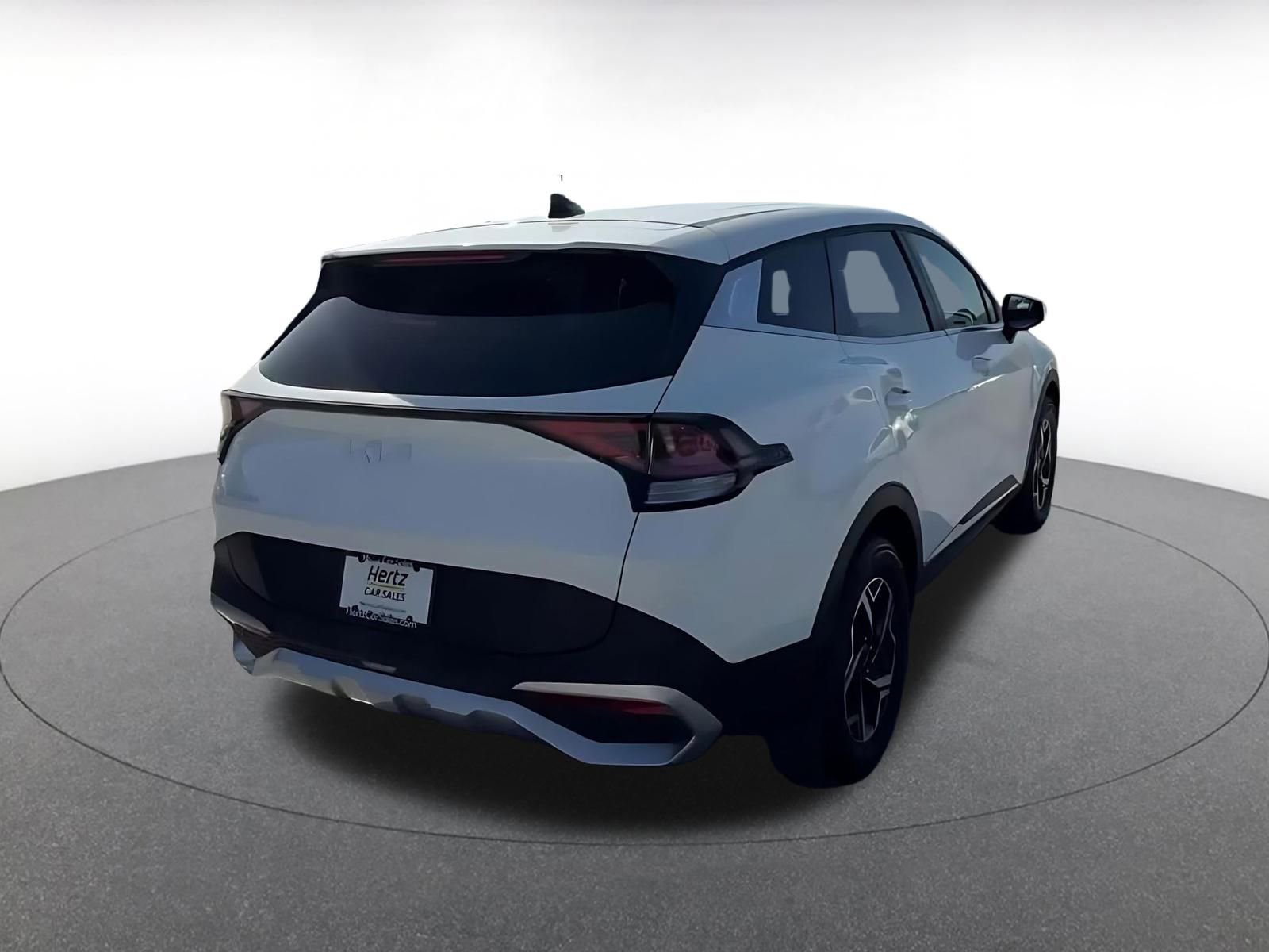 Used 2025 Kia Sportage LX image 15