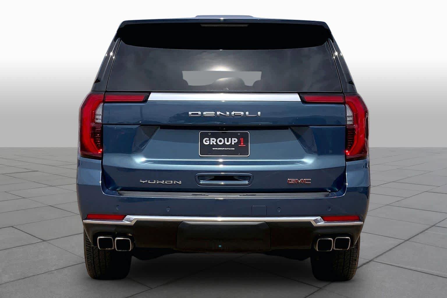Used 2025 GMC Yukon XL Denali w/ LPO, Floor Liner Package image 5