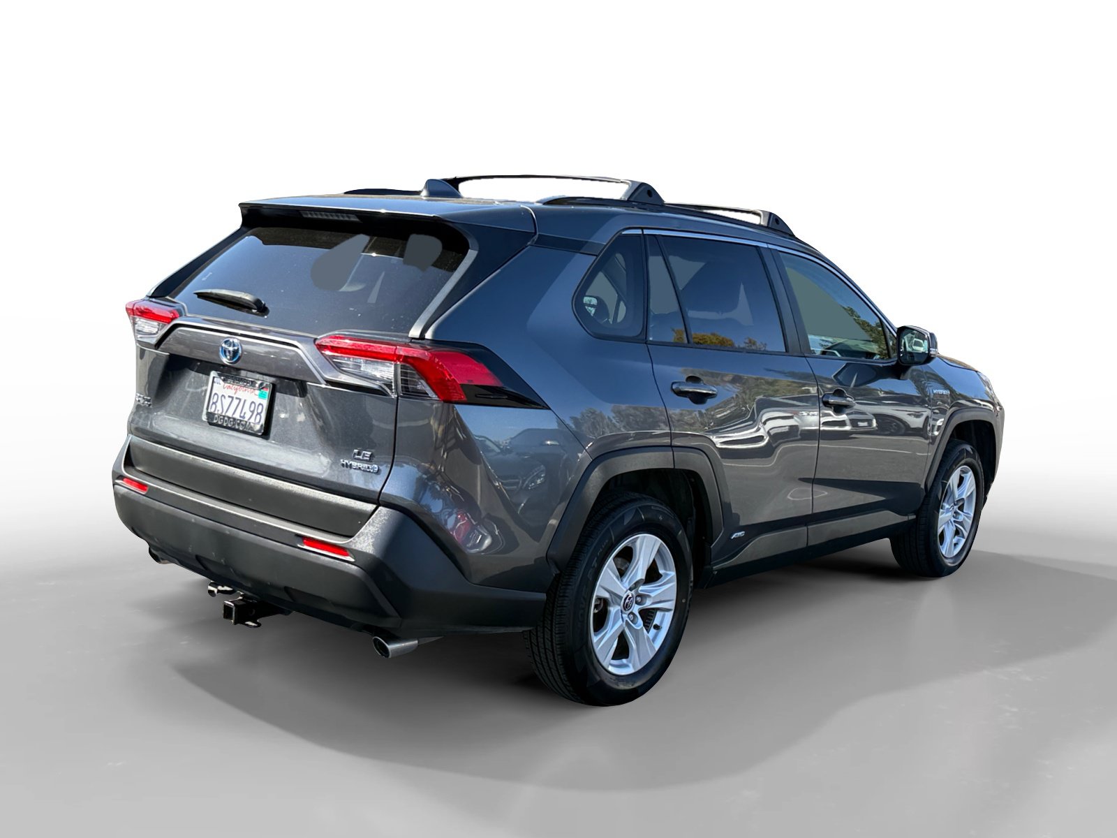 Used 2020 Toyota RAV4 LE w/ All Weather Liner Package AWD/4WD image 5