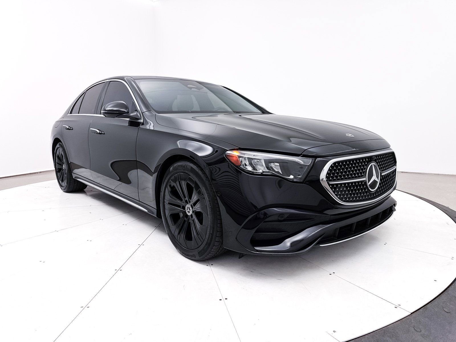 Used 2024 Mercedes-Benz E 350 4MATIC Sedan image 15