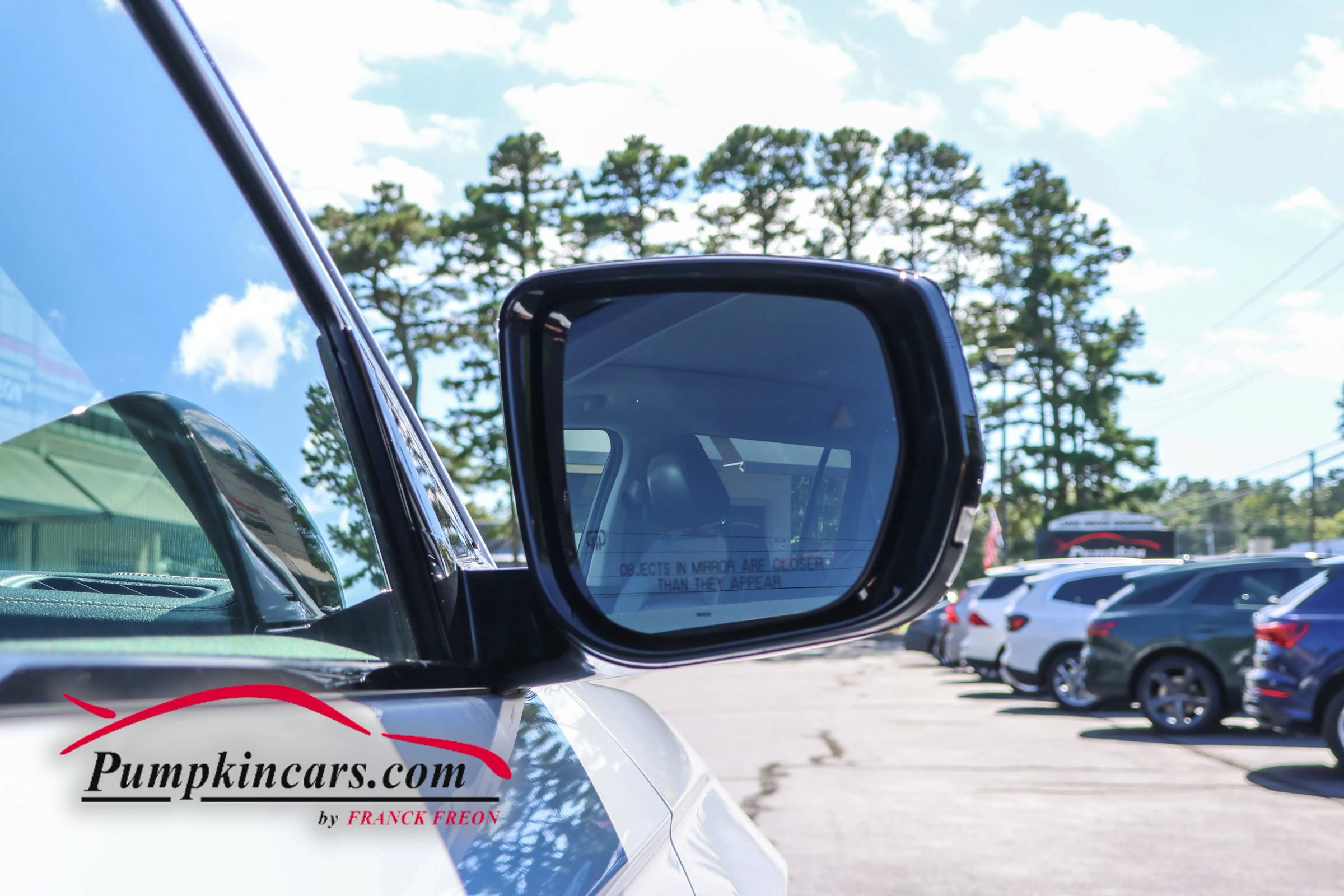 Used 2023 Jeep Grand Cherokee L Limited AWD/4WD image 23