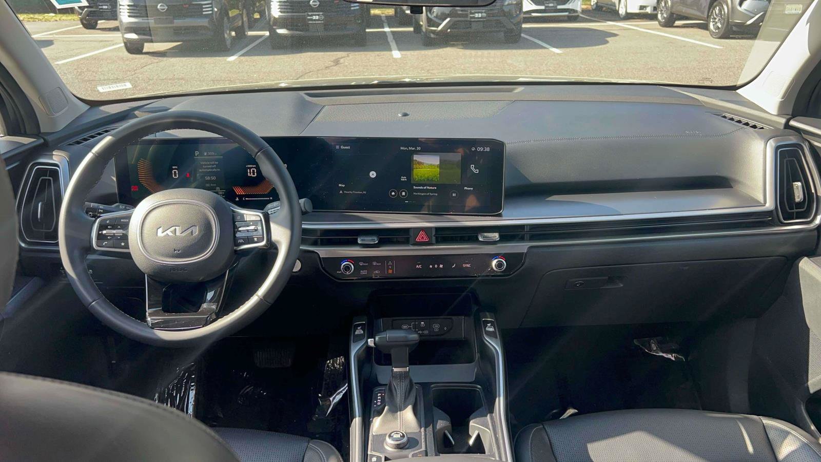 Used 2024 Kia Sorento S FWD image 30