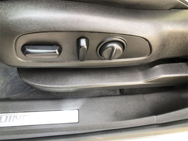 Used 2021 Chevrolet Equinox Premier image 12