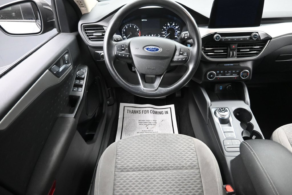 Used 2020 Ford Escape SE FWD image 14