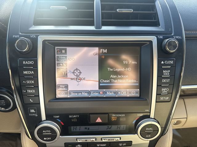 Used 2012 Toyota Camry XLE image 18