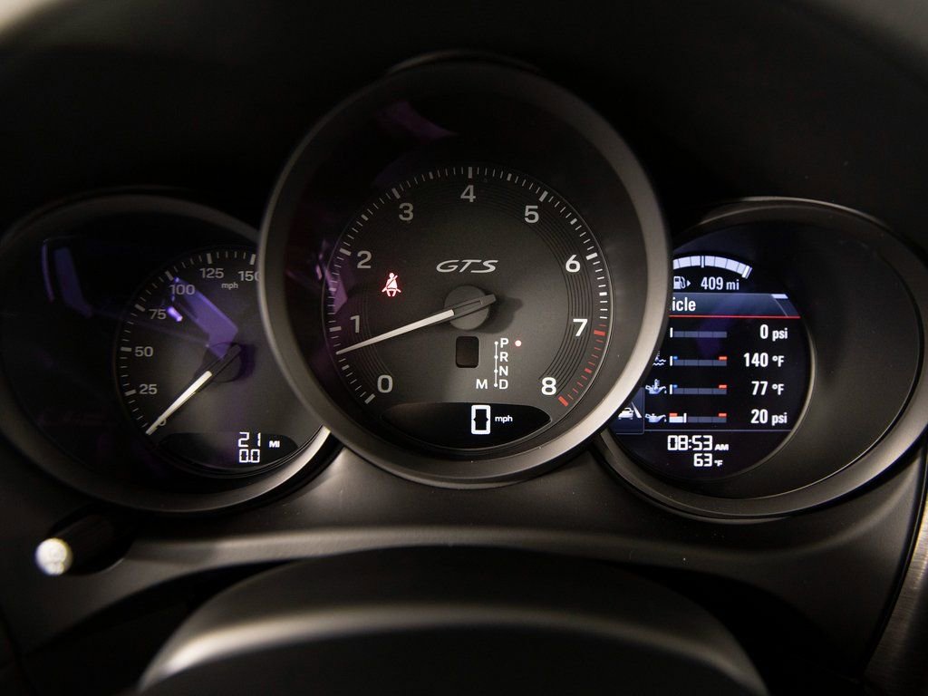 New 2026 Porsche Macan GTS image 19